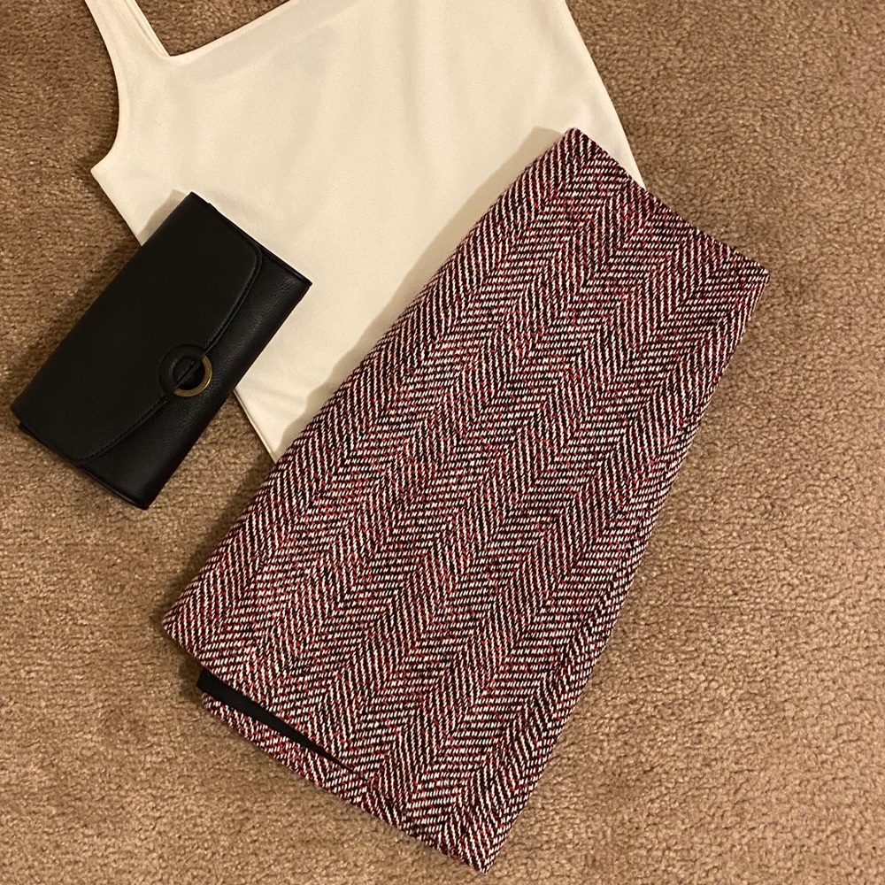 Like New Loft Red | White | Black Winter Skirt
